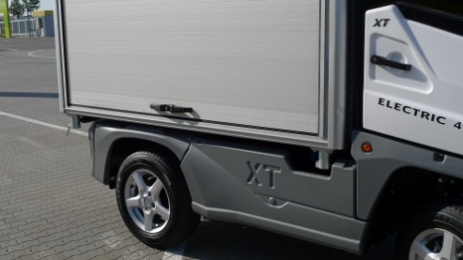 Fourgonnette utilitaire Alkè avec traction permanente 4WD