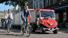 véhicule pour le transport de colis