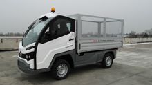 Utilitaire Électrique XT avec Benne à Ridelle