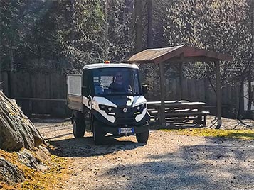 Trento: vehículo 100% eléctrico en el parque natural