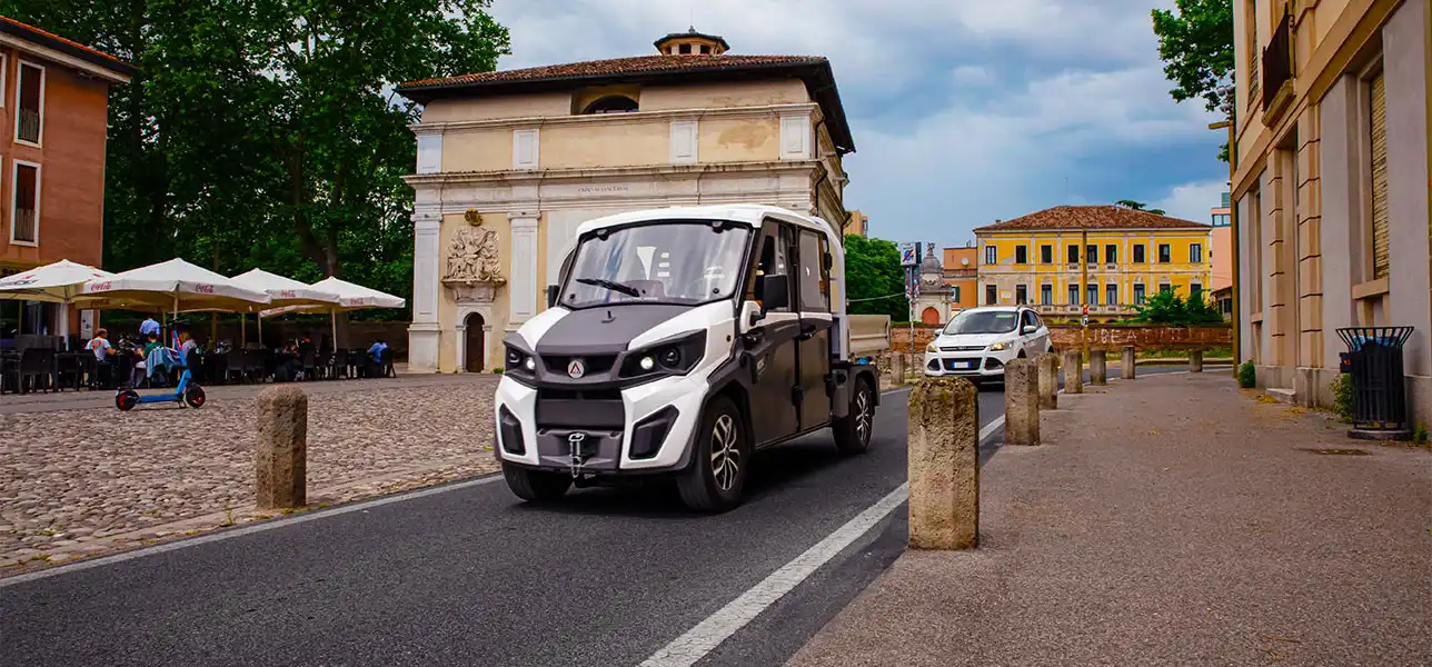 Vehículo eléctrico de 4 plazas ATX4 Alkè