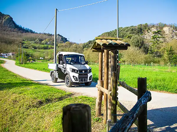  Tout-terrain pour parcs de montagne