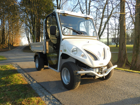 Utilitaire electrique pour domaines